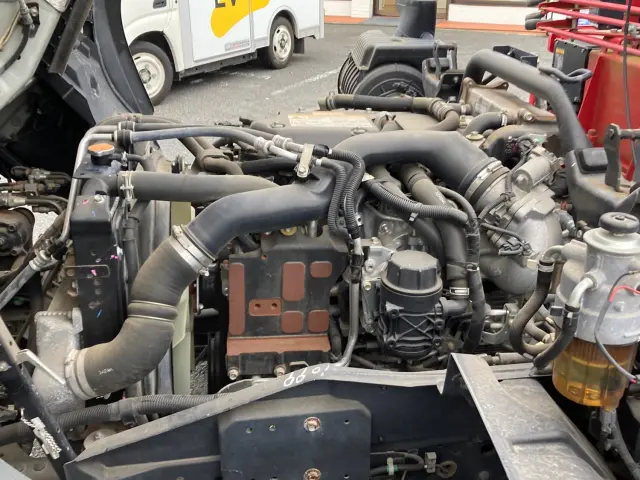 いすゞ フォワード 2PG-FRR90S1(2WD)の写真17