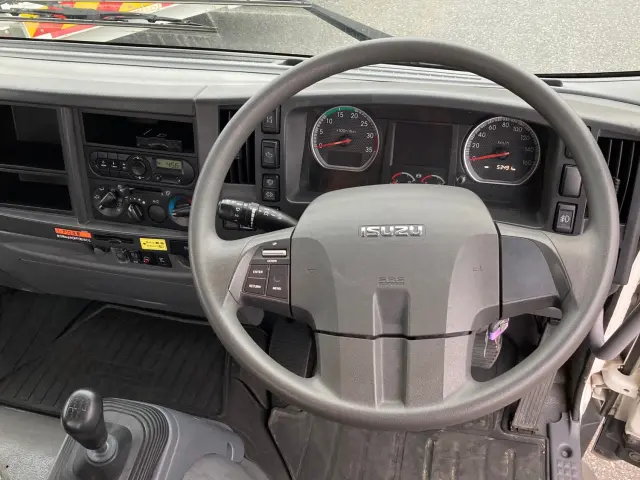 いすゞ フォワード 2PG-FRR90S1(2WD)の写真21