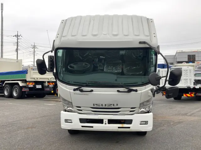 いすゞ フォワード 2PG-FRR90S1(2WD)の写真24
