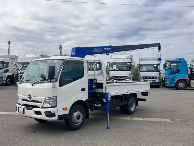 日野 デュトロ 2WG-XZU713M(2WD)の写真1