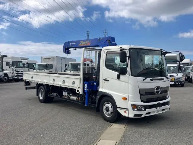 日野 レンジャー 2PG-FC2ABA(2WD)の写真2