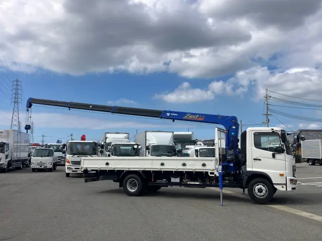 日野 レンジャー 2PG-FC2ABA(2WD)の写真6