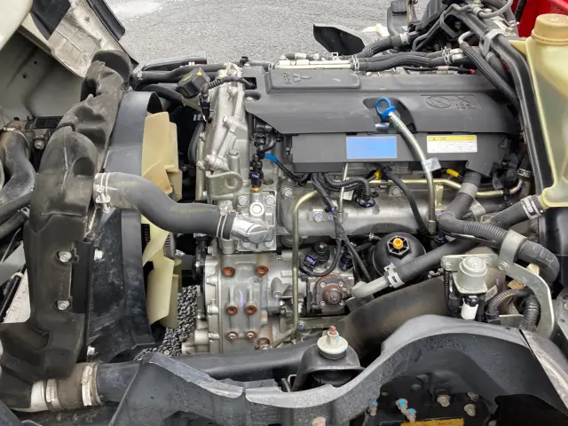 三菱 キャンター TPG-FEA50(2WD)の写真17