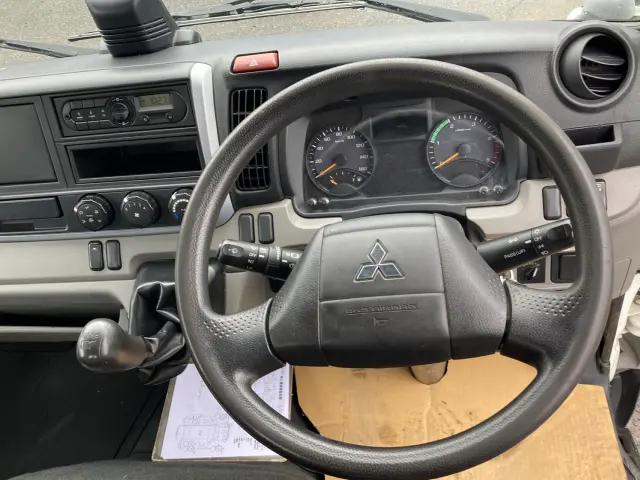 三菱 キャンター TPG-FEA50(2WD)の写真21