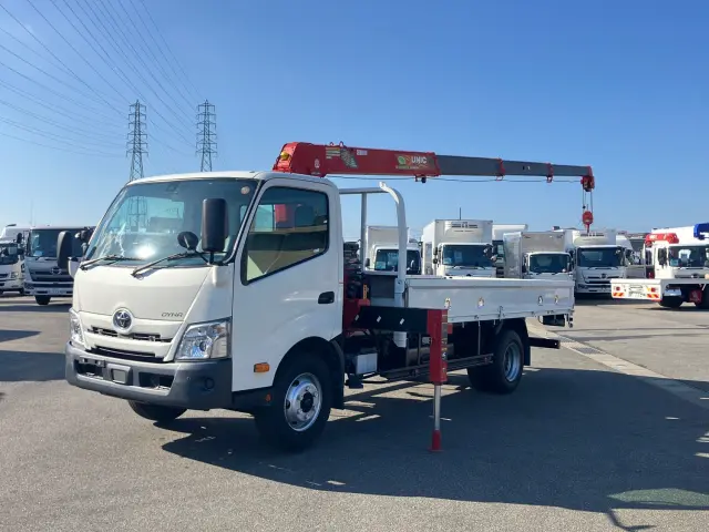 トヨタ ダイナ 2PG-XZU720(2WD)の写真1