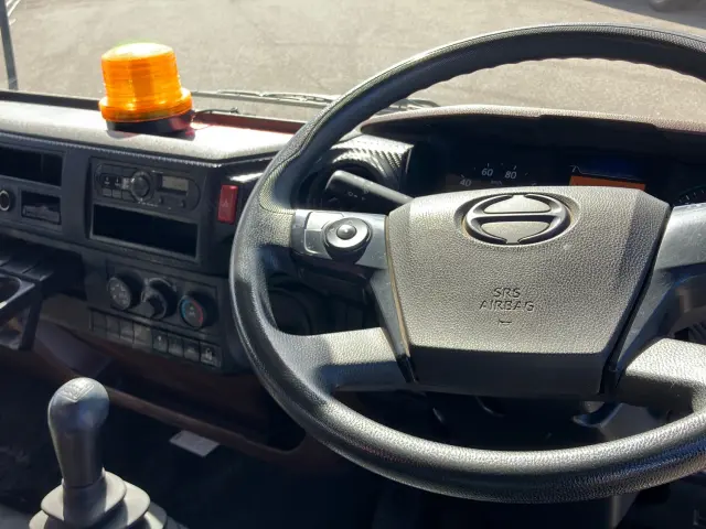 日野 レンジャー 2KG-FC2ABA(2WD)の写真21