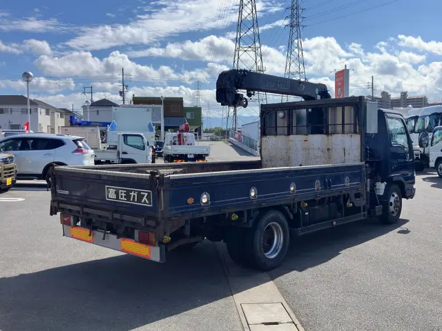 いすゞ エルフ PB-NPR81AR(2WD)の写真3