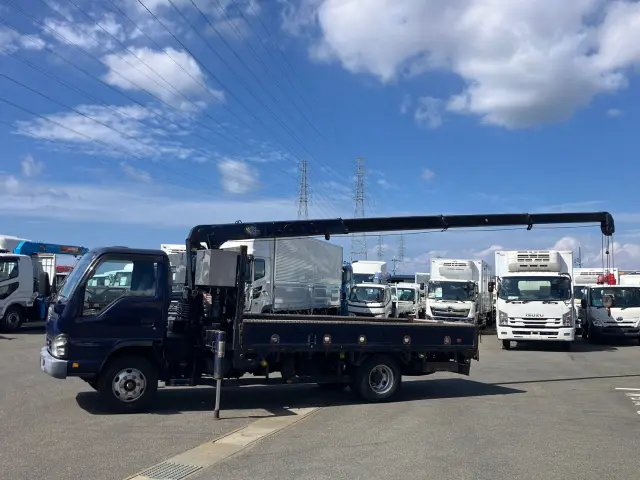 いすゞ エルフ PB-NPR81AR(2WD)の写真5