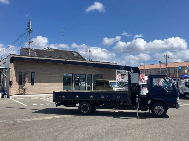 いすゞ エルフ PB-NPR81AR(2WD)の写真6