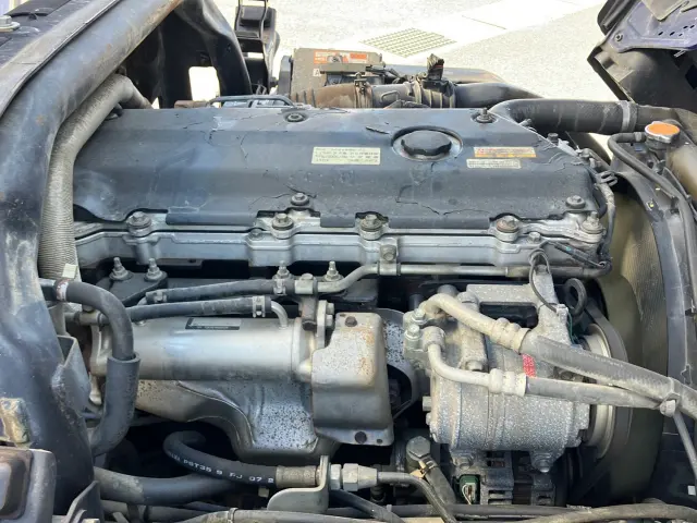 いすゞ エルフ PB-NPR81AR(2WD)の写真18