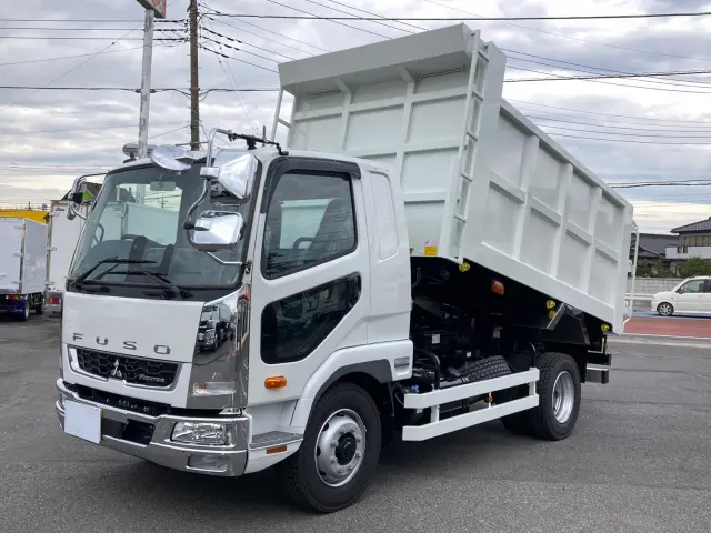 三菱 ファイター 2KG-FK62FZ(2WD)の写真1
