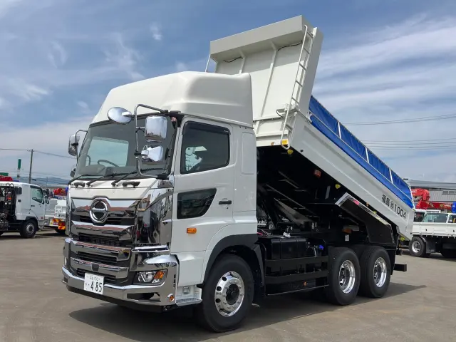 日野 プロフィア 2DG-FS1AGE(6x4)の写真1
