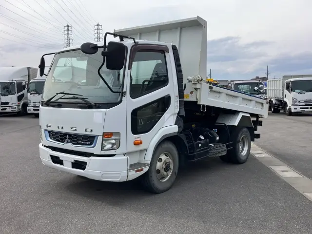 三菱 ファイター 2KG-FK71F(2WD)の写真1