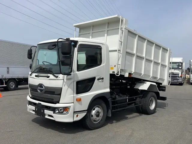 日野 レンジャー 2DG-GC2ABA(2WD)の写真1