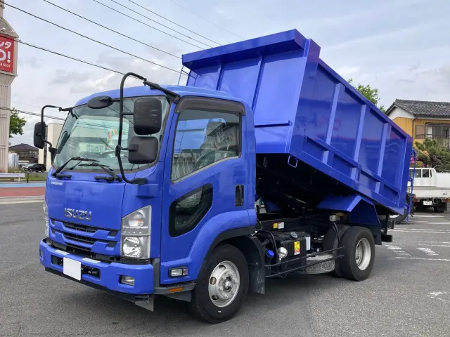 いすゞ フォワード 2PG-FRR90S1(2WD)の写真1