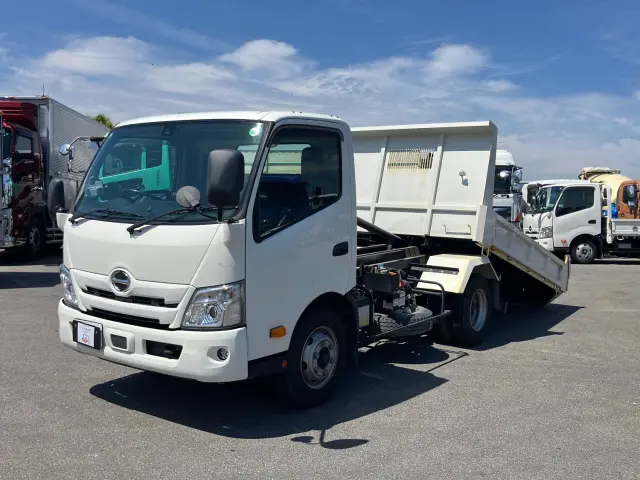 日野 デュトロ 2KG-XZU700X(2WD)の写真1