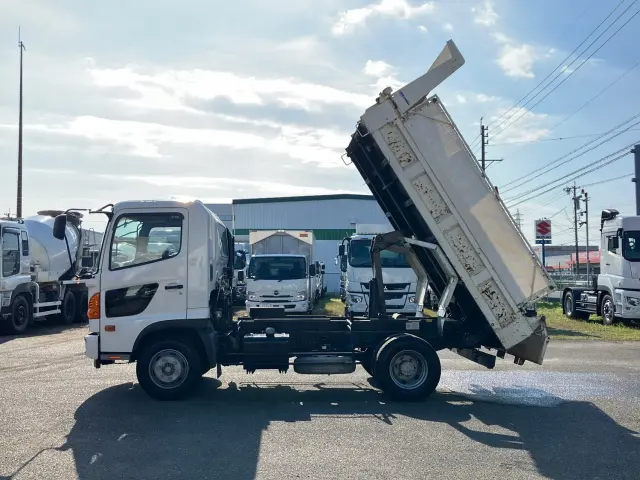 日野 レンジャー TKG-FC9JCAA(2WD)の写真5