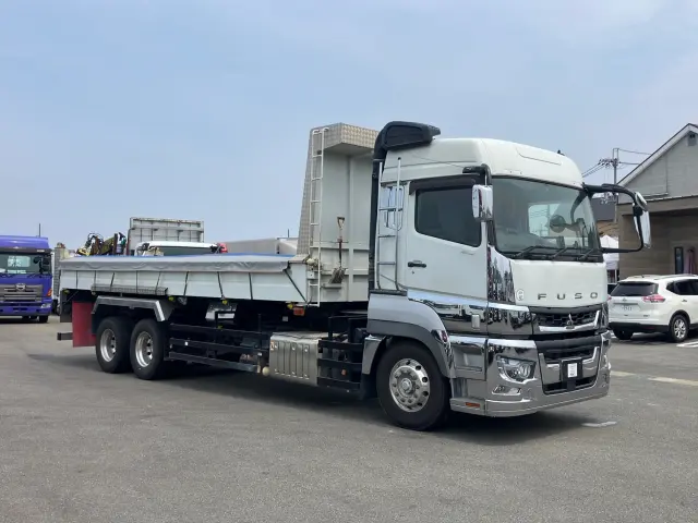 三菱 スーパーグレート 2PG-FV70HZ(6x4)の写真2