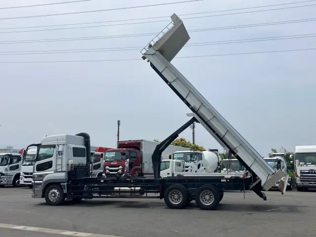 三菱 スーパーグレート 2PG-FV70HZ(6x4)の写真5