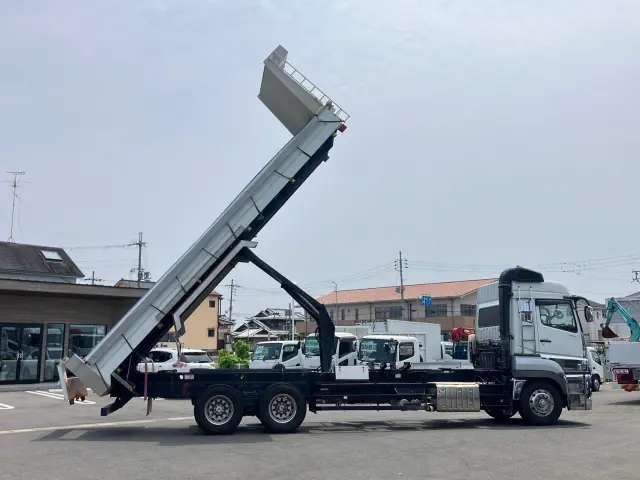 三菱 スーパーグレート 2PG-FV70HZ(6x4)の写真6