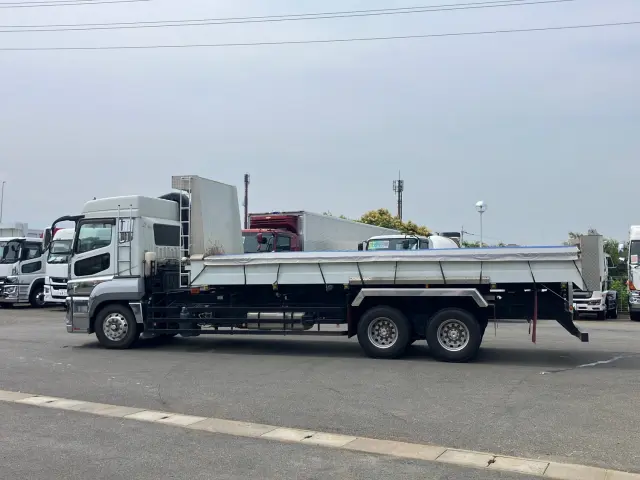 三菱 スーパーグレート 2PG-FV70HZ(6x4)の写真7