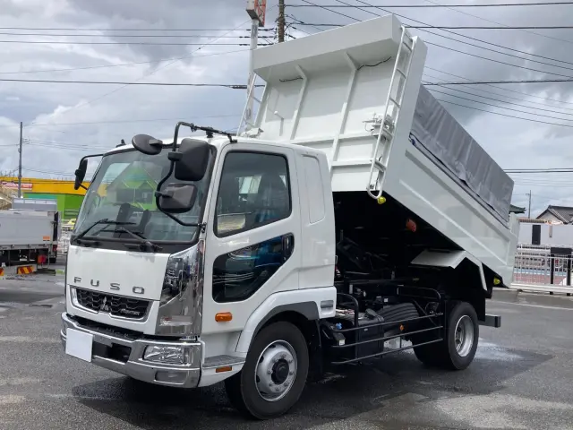 三菱 ファイター 2KG-FK62FZ(2WD)の写真1