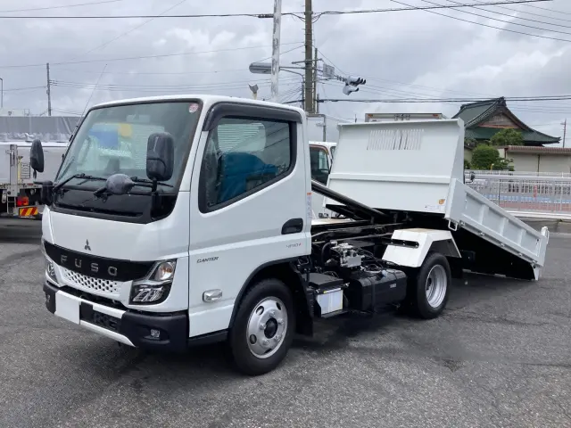 三菱 キャンター 2RG-FBA60(2WD)の写真1