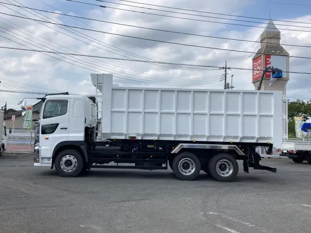 日野 プロフィア 2DG-FS1AJE(6x4)の写真7