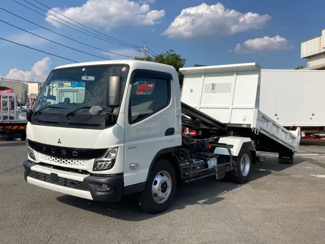 三菱 キャンター 2PG-FEBM0(2WD)の写真1