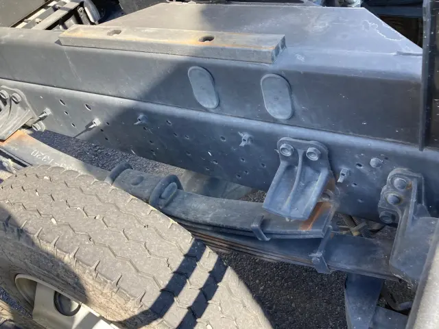 いすゞ フォワード 2RG-FRR90S1(2WD)の写真15