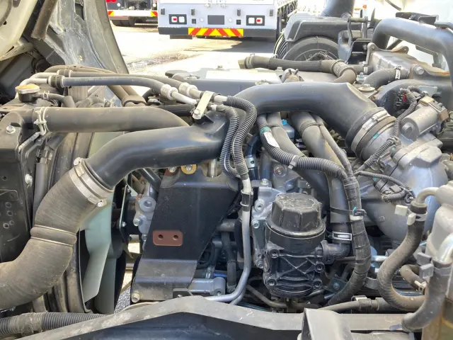 いすゞ フォワード 2RG-FRR90S1(2WD)の写真17