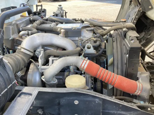 いすゞ フォワード 2RG-FRR90S1(2WD)の写真18