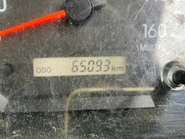 いすゞ エルフ 2PG-NPR88YN(2WD)の写真22