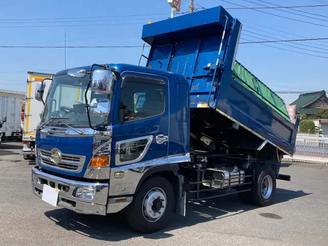 日野 レンジャー LKG-FE7JEAA(2WD)の写真1