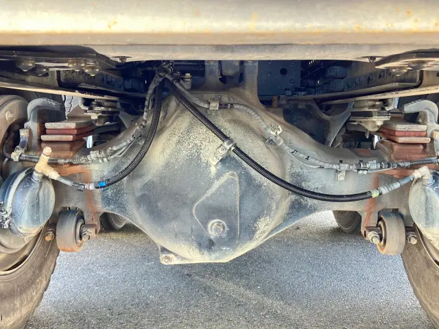 日野 プロフィア 2DG-FS1AGA(6x4)の写真16