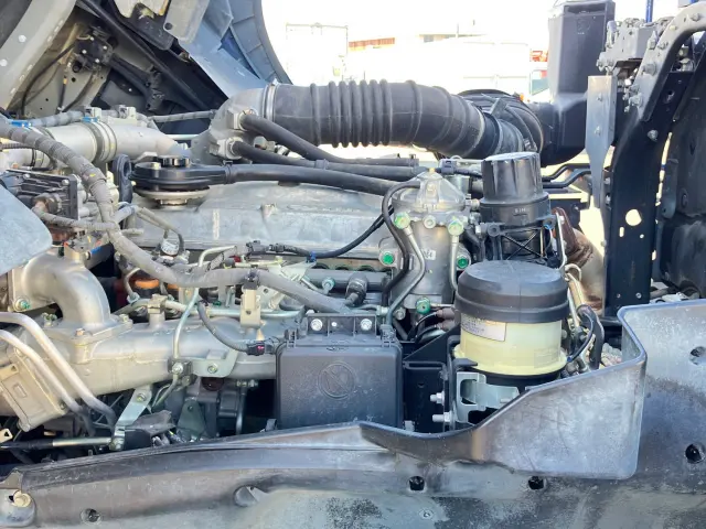 日野 プロフィア 2DG-FS1AGA(6x4)の写真17