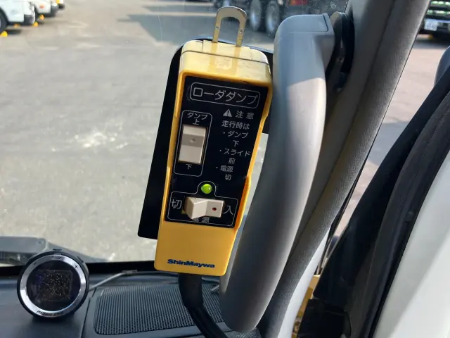 日野 デュトロ TKG-XZU700X(2WD)の写真23