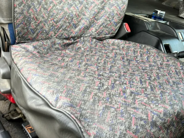 いすゞ ギガ QKG-CXZ77AT(6x4)の写真19