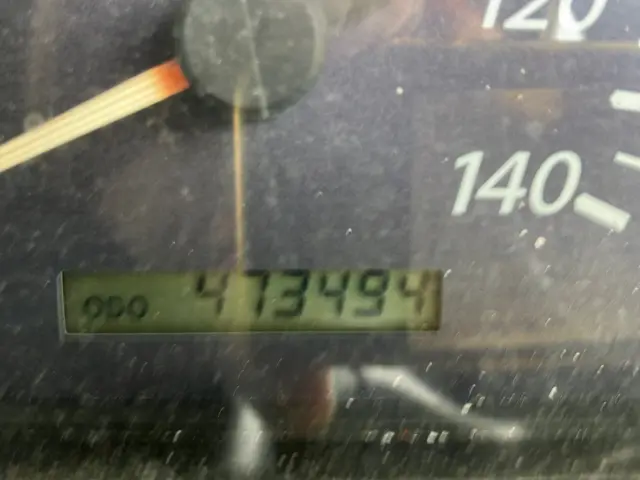 いすゞ ギガ QKG-CXZ77AT(6x4)の写真22