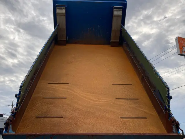 日野 レンジャー 2KG-FC2ABA(2WD)の写真11