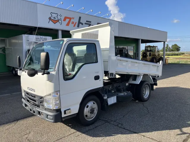 いすゞ エルフ TPG-NKS85AN(4WD)の写真1