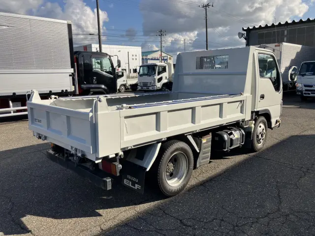 いすゞ エルフ TPG-NKS85AN(4WD)の写真3