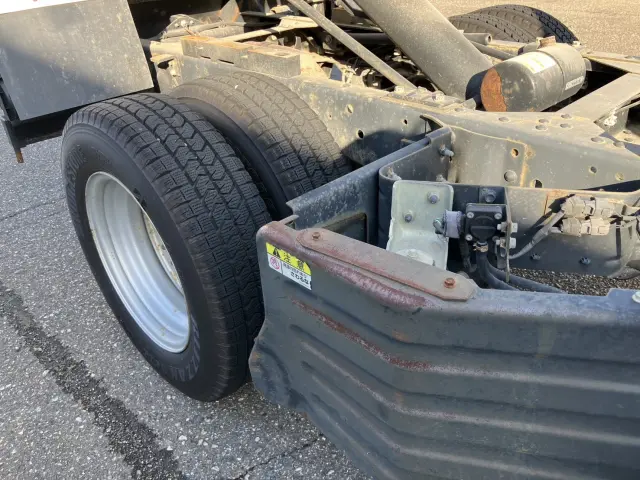 いすゞ エルフ TPG-NKS85AN(4WD)の写真13