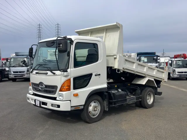 日野 レンジャー TKG-FC9JCAA(2WD)の写真1