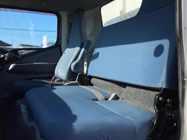 三菱 キャンター TKG-FEBM0(2WD)の写真20