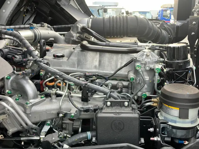 日野 プロフィア 2DG-FS1AGE(6x4)の写真17