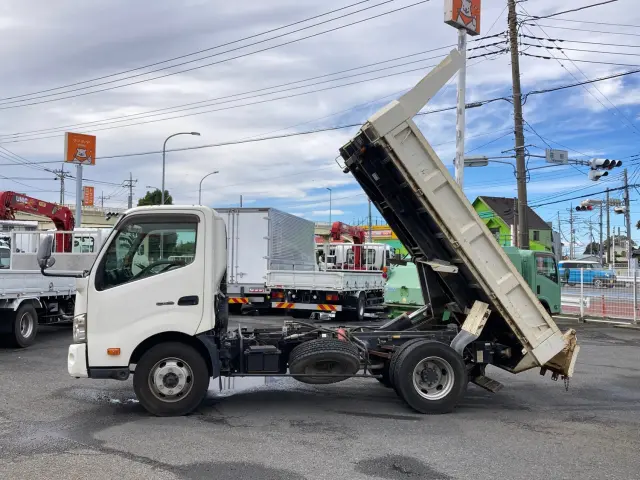 日野 デュトロ SDG-XZU700X(2WD)の写真7