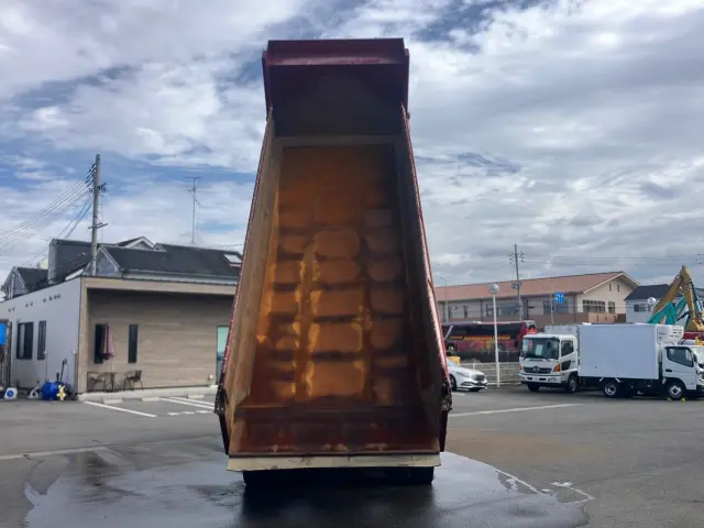 日野 プロフィア LKG-FS1EPBA(6x4)の写真10