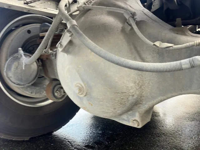 日野 プロフィア LKG-FS1EPBA(6x4)の写真16