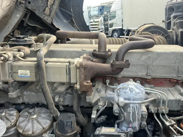 日野 プロフィア LKG-FS1EPBA(6x4)の写真17